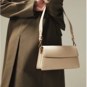 Freja Mini Shoulder Bag in Oat